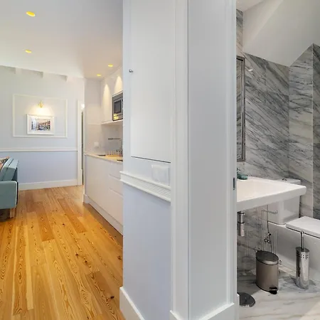 Chiado Charming דירה ליסבון